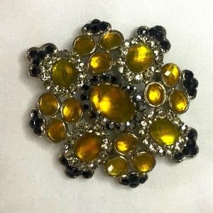 Brooch- Round Black and gold gemstones